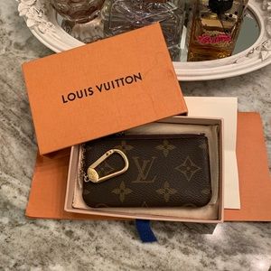 LOUIS VUITTON Monogram Key Pouch